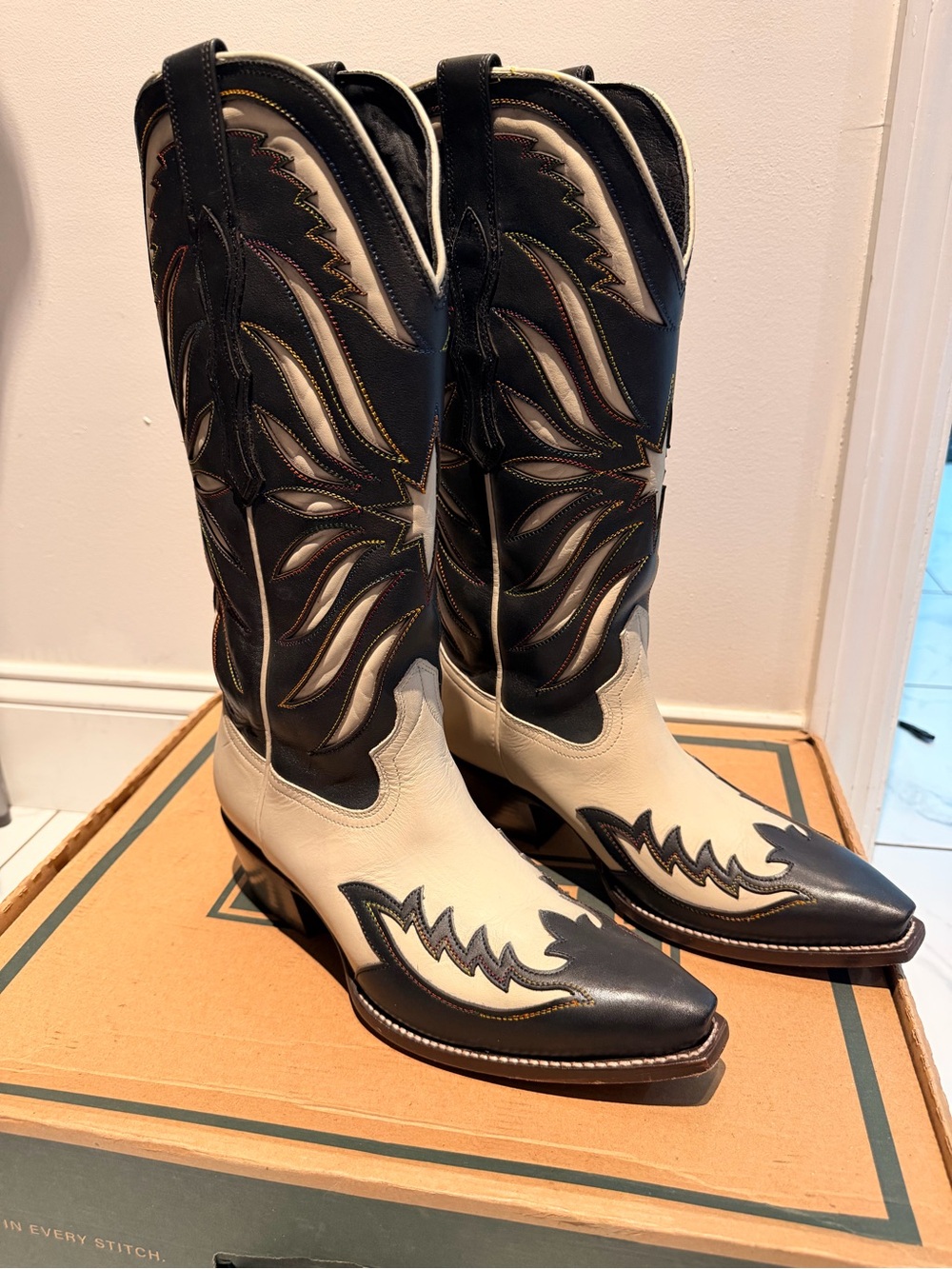 Tecovas Annie Midnight Star size 9B Limited Edition